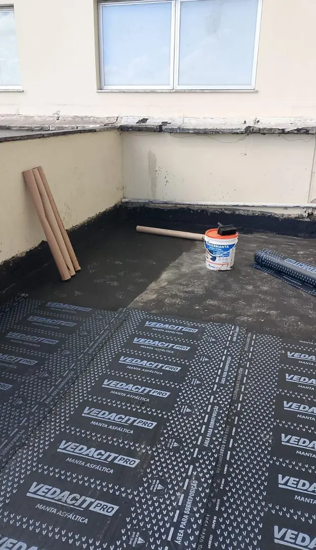 Detalhe técnico — impermeabilização em cantos — QL Engenharia